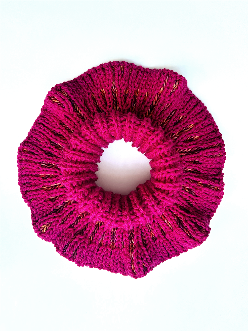 Frill Seeker Neck Warmer - Cerise